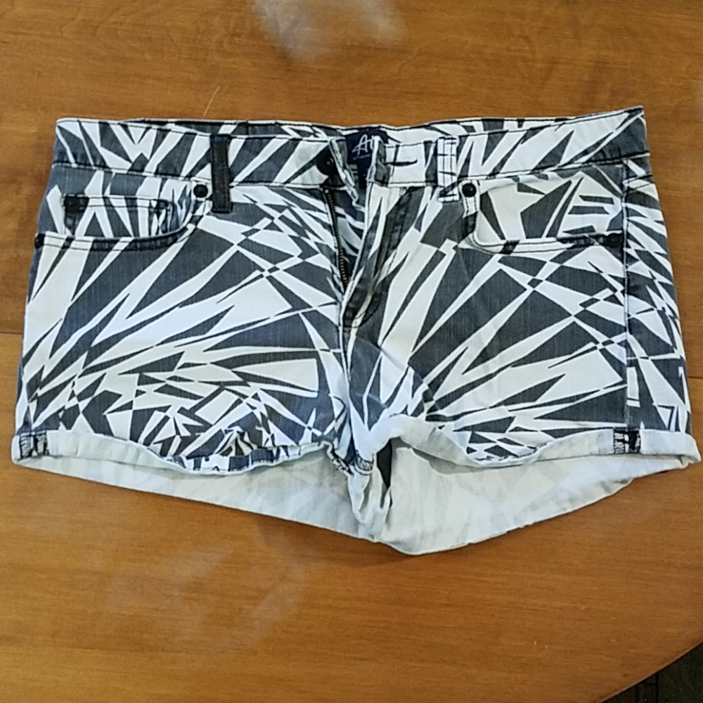 Authentic Icon White and Black Jean Shorts